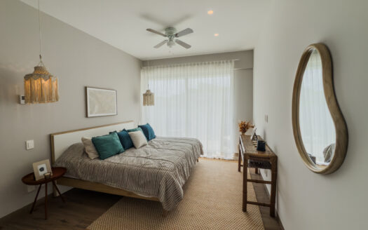 3 Recámaras, Terraza, Jacuzzi y Golf Community