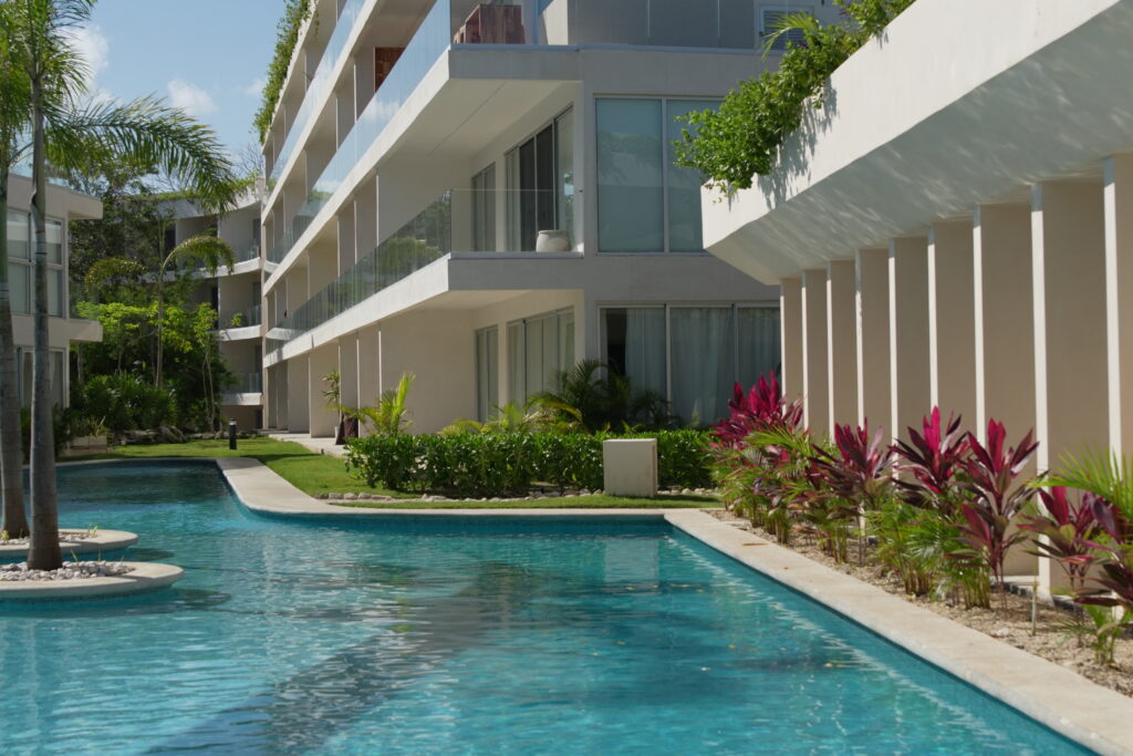The Leaf Condos Playacar